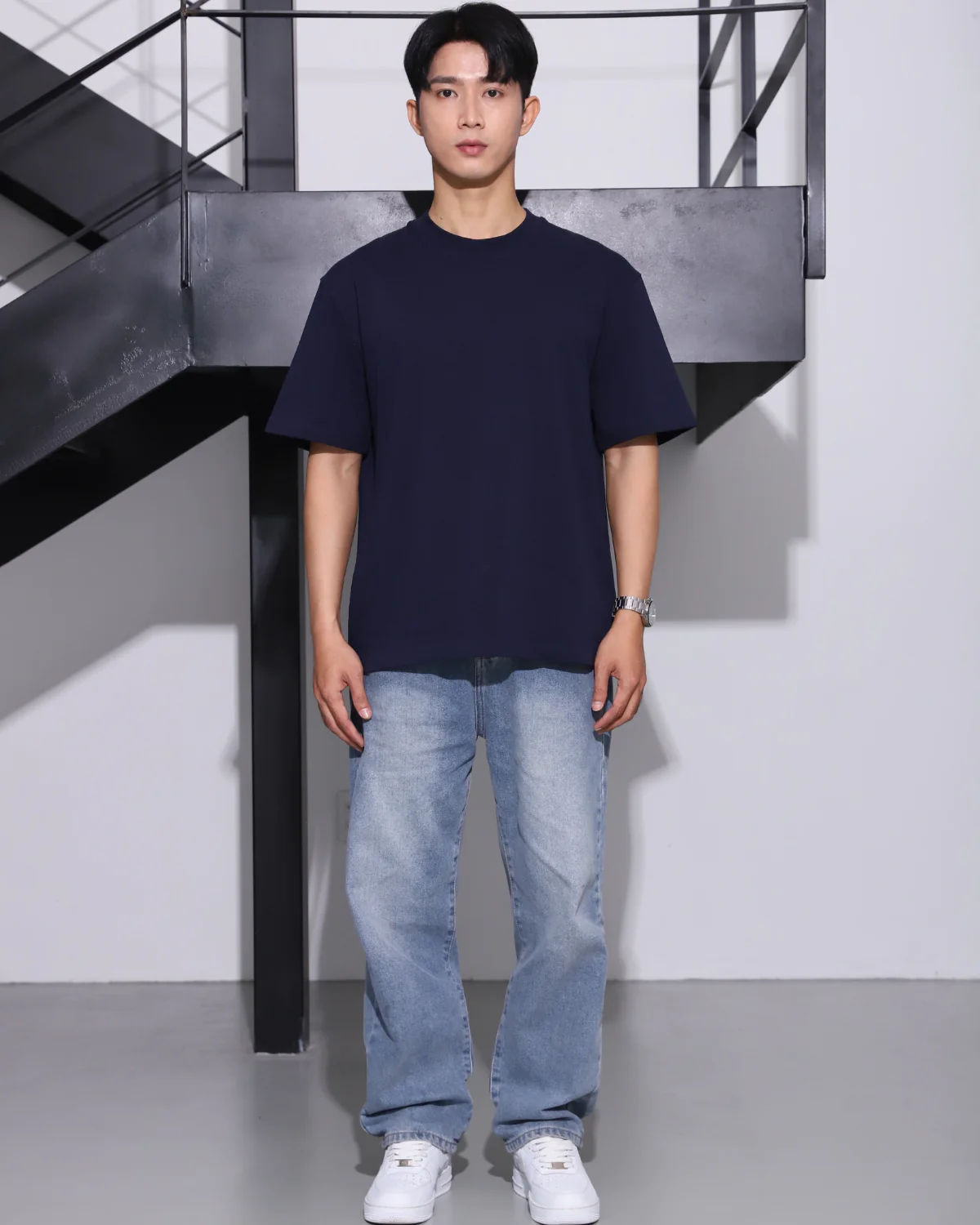 Áo thun Basic Loose | Navy Blue - Flagship - Ảnh 5